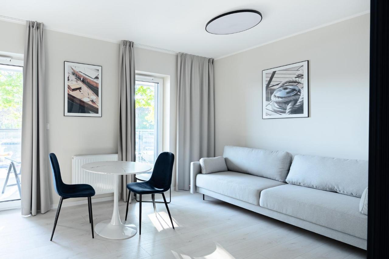Art Boulevard Treptower Deep Exterior foto