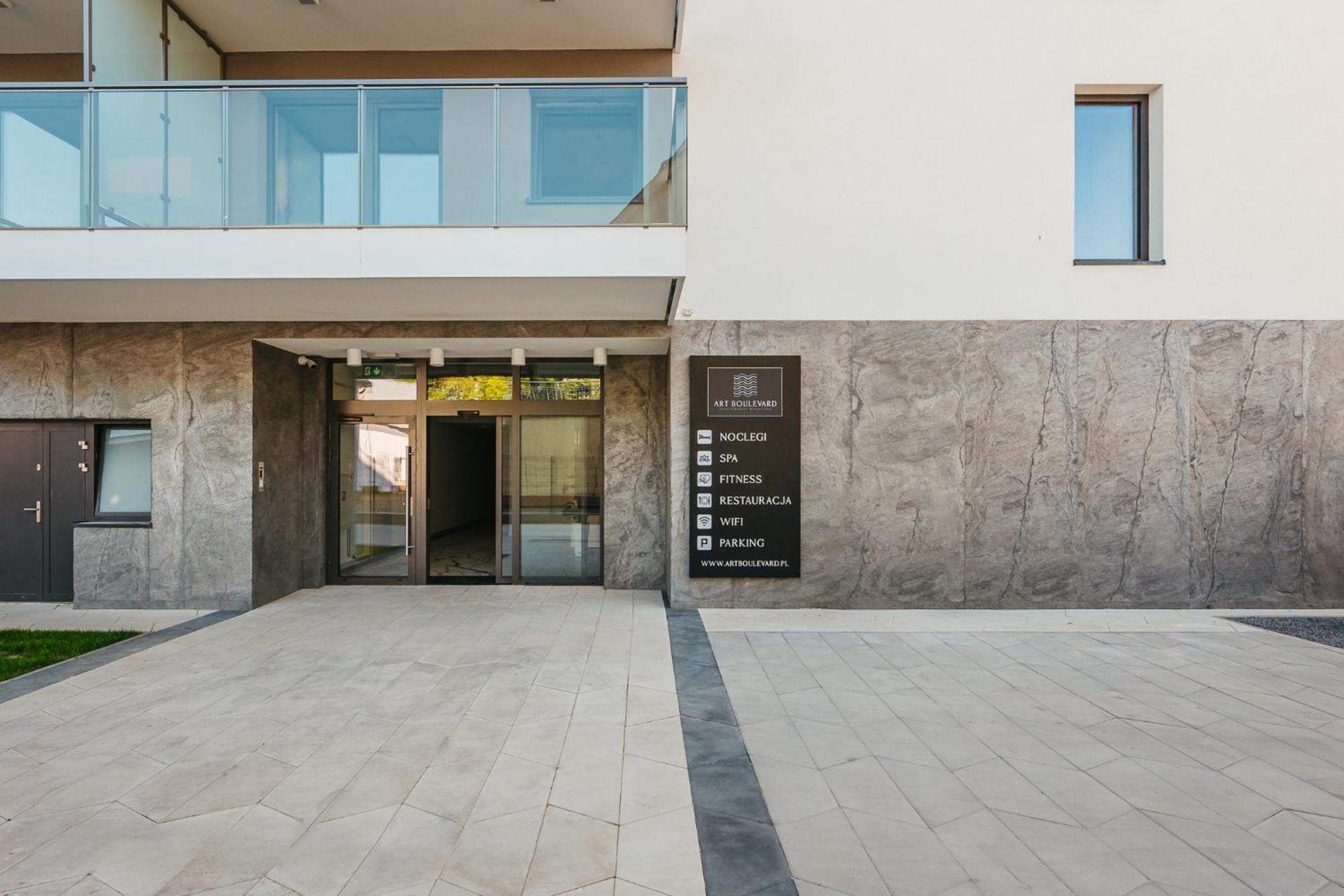 Art Boulevard Treptower Deep Exterior foto