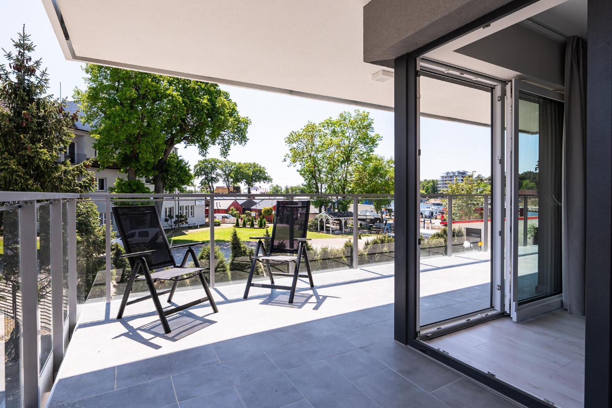 Art Boulevard Treptower Deep Exterior foto